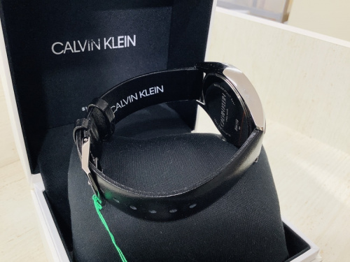 八尾の大阪 Calvin Klein
