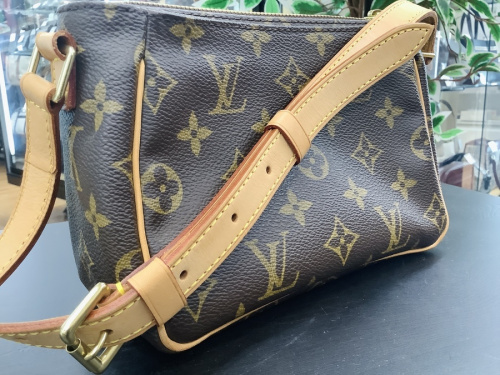 ルイヴィトンの八尾