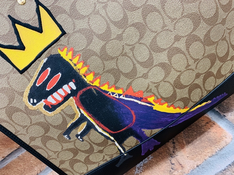 インパクト大！COACH（コーチ）BASQUAT（バスキア）コラボの
