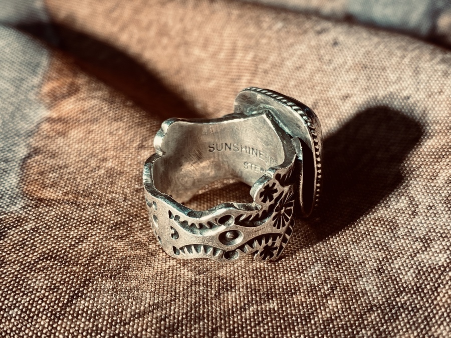 またまたインディアンジュエリー！ Sunshine Reeves（サンシャイン