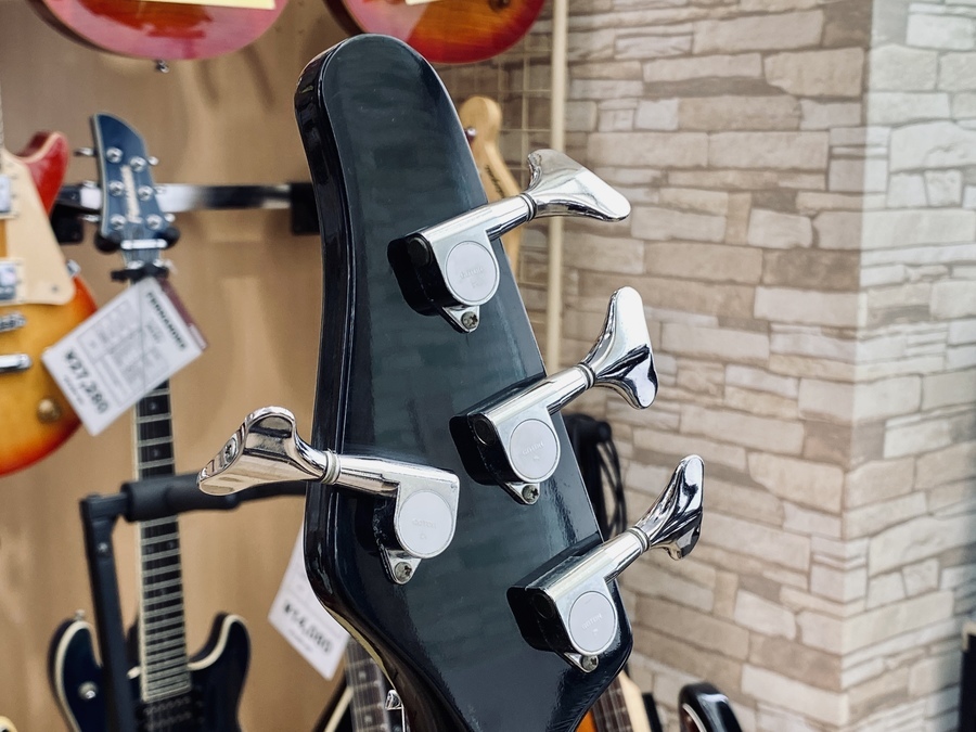 シャーラ―ブリッジ搭載！Rockoon (ロックーン) エレキベースが