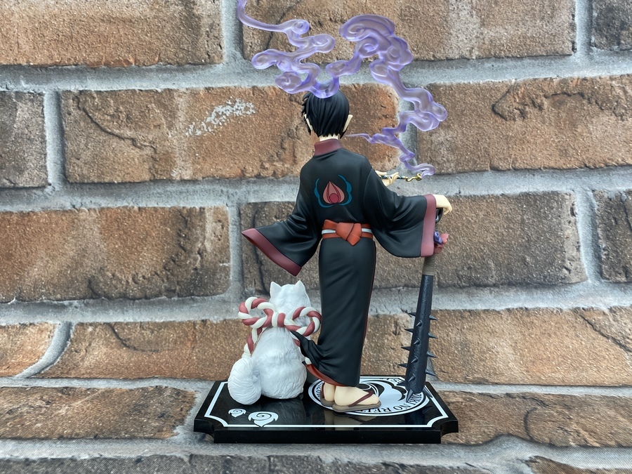 スマホで購入】鬼灯の冷徹 鬼灯(ほおずき)＆シロ 1/8スケール