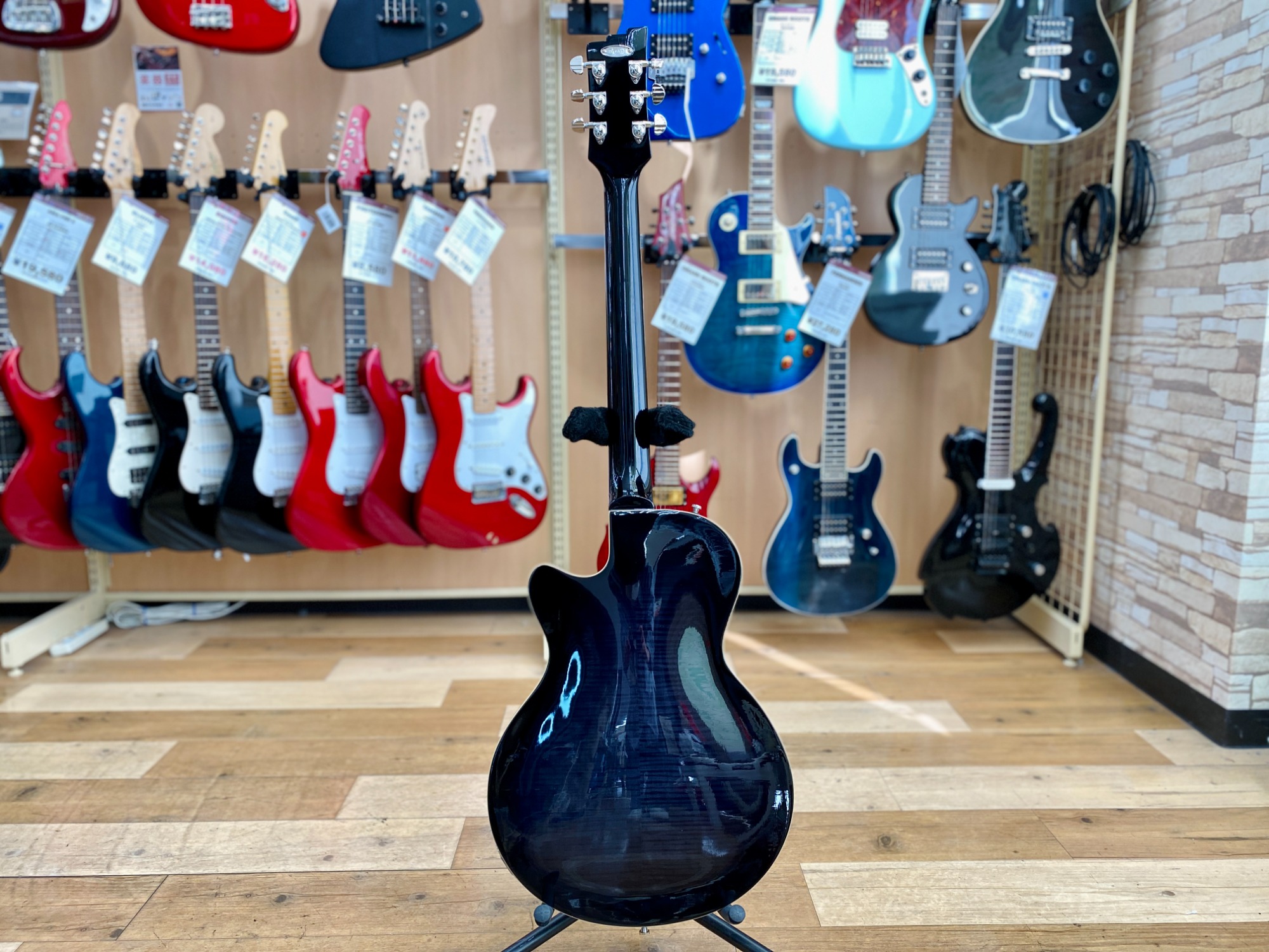 DUESENBERG (デューセンバーグ) Starplayer TVが買取入荷しま