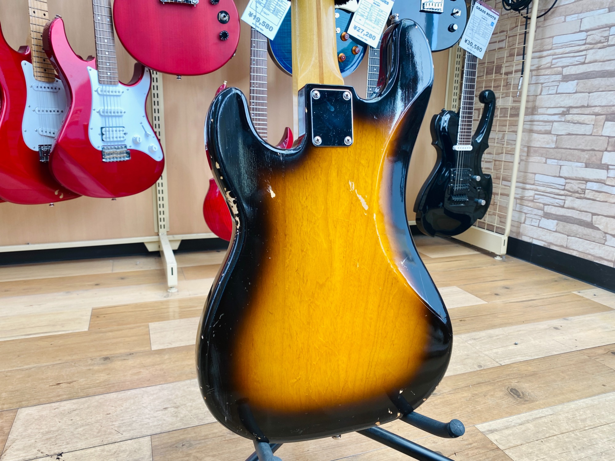 Vanzandt PBV-R2 プレシジョンベース Vanzandt (ヴァンザント)のプレシジョンベース PBV-R2が買取入荷