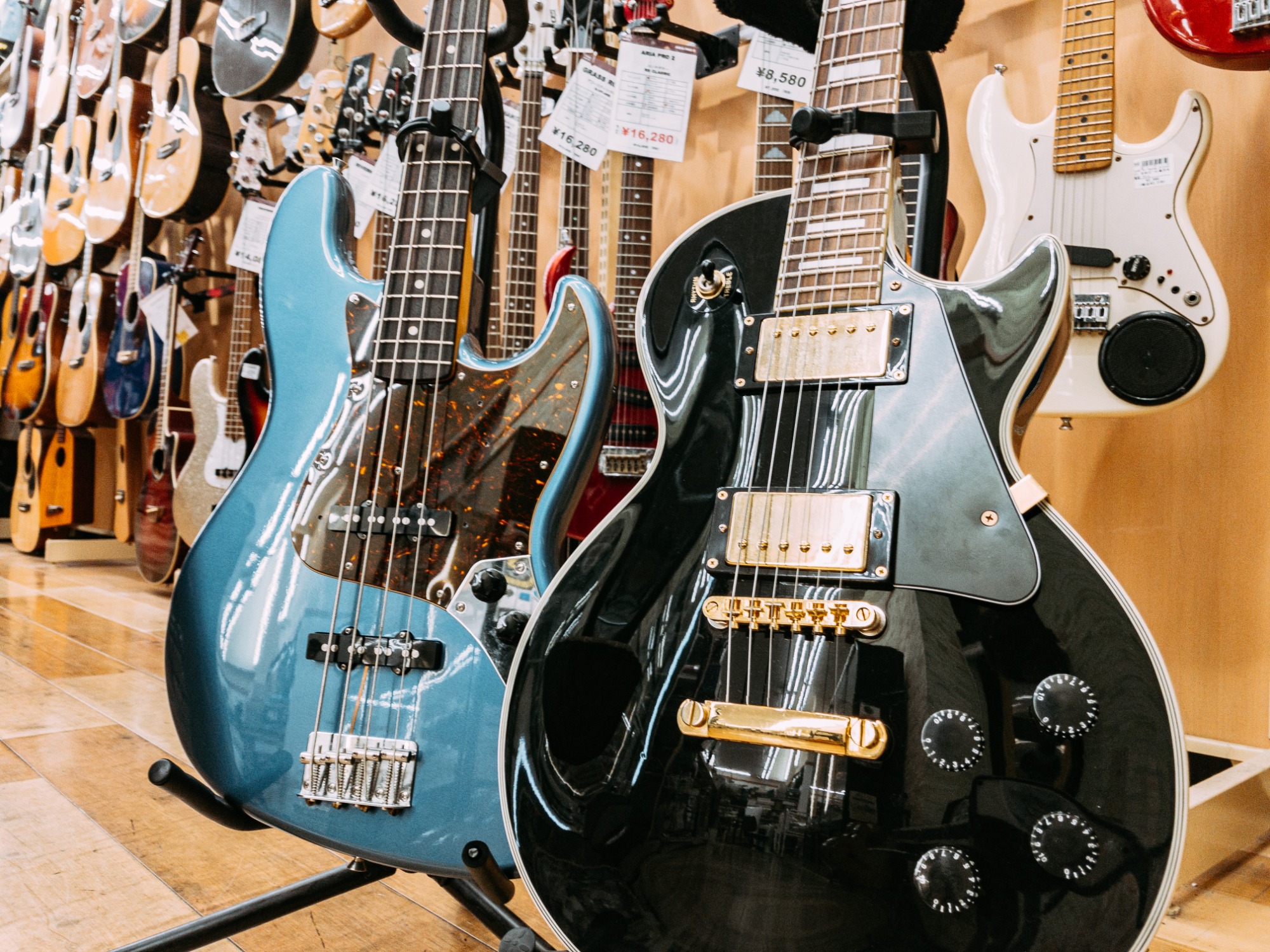 トレファク大和店 楽器売場のご紹介です！ FenderやMartin、YAMAHAなど
