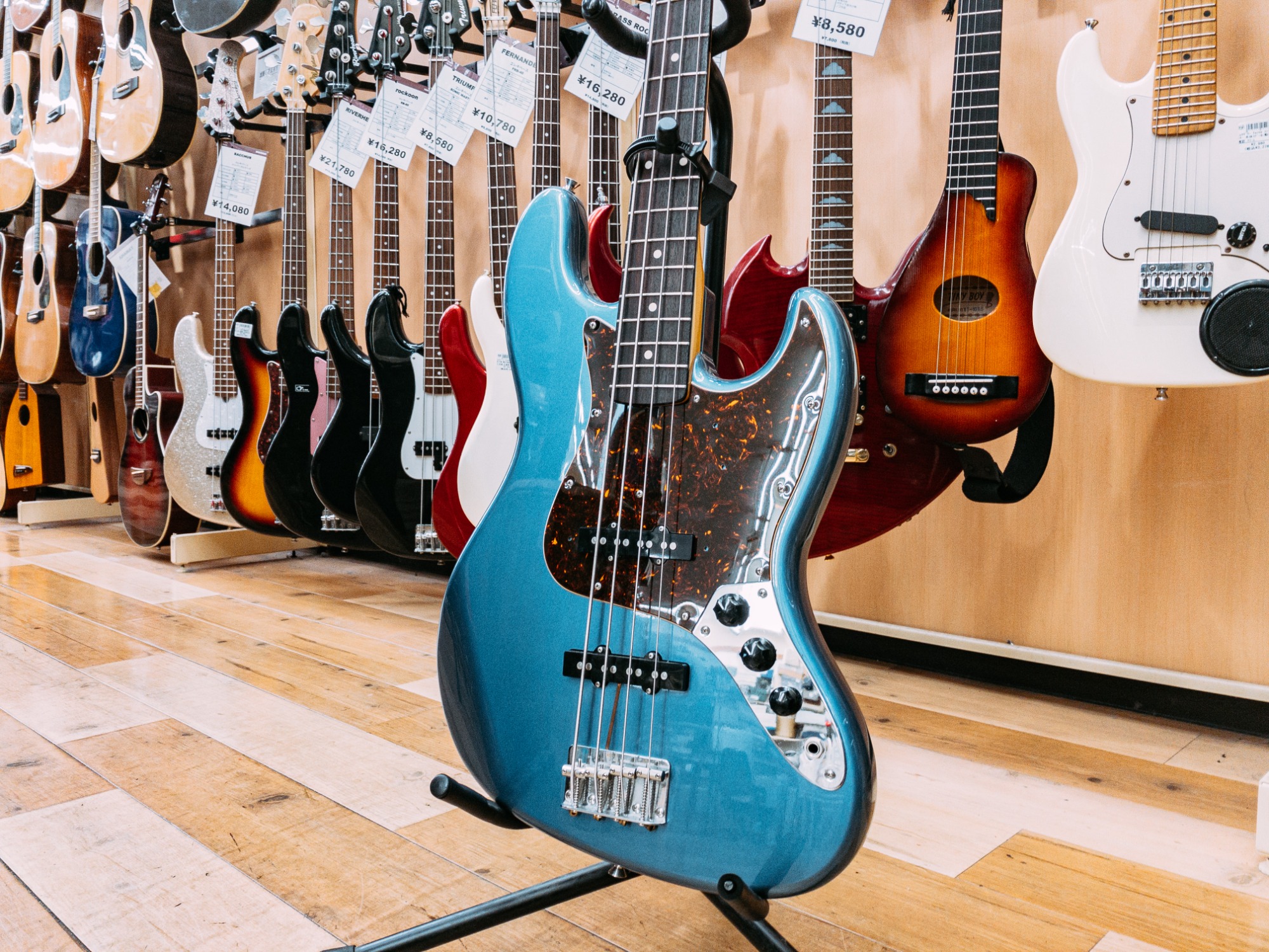 【トレファク神戸南店】YAMAHA エレキギターです‼︎【取りに来られる方限定】 カテゴリ：ギター・ベース｜キーワード：YAMAHA,ヤマハ】商品一覧