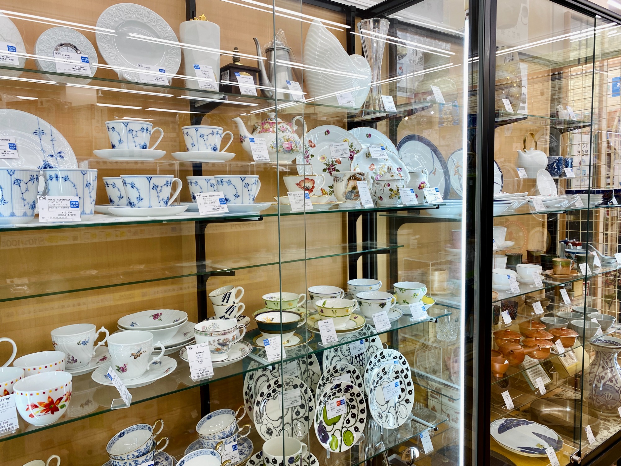 深川製磁 (フカガワセイジ) 鍋島花兎 ティーカップ 2Pセット 買取入荷