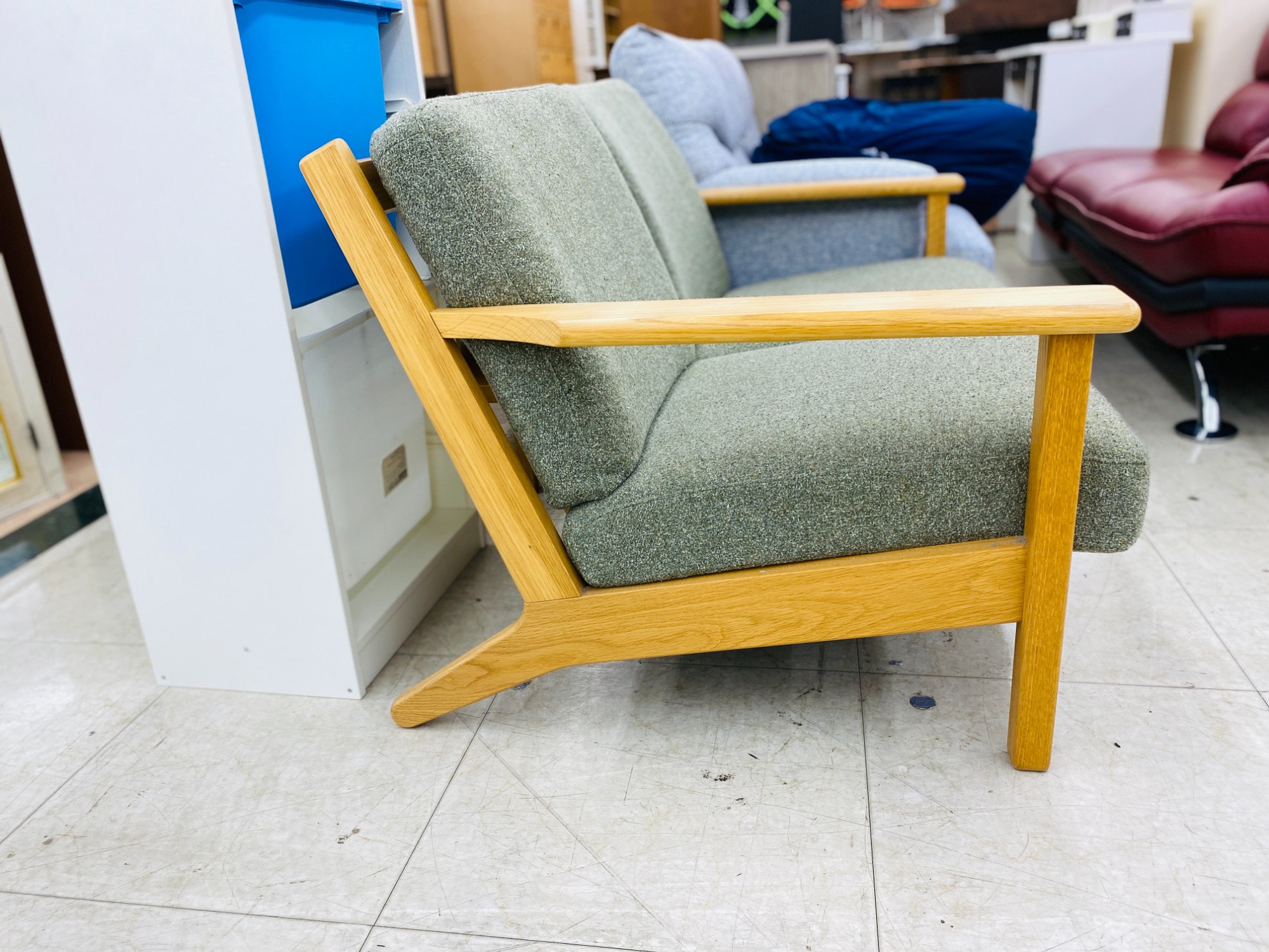 UNICO (ウニコ) 二人掛けソファ オットマン付 VISKA 買取入荷しました