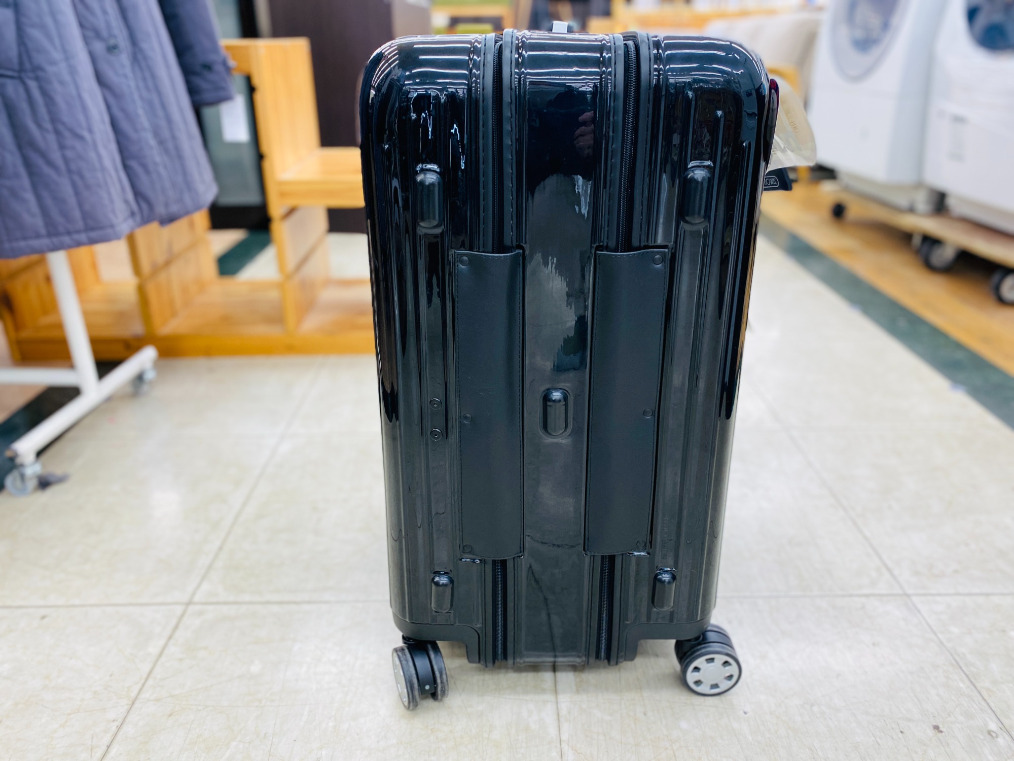 RIMOWA (リモワ) スーツケース TANGO ブラック買取入荷しました