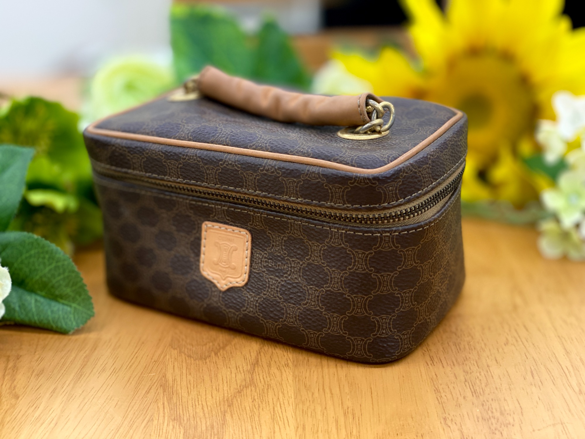 CELINE セリーヌ　ポーチ　バニティ　マカダム セリーヌ ポーチ マカダム ヴァニティ