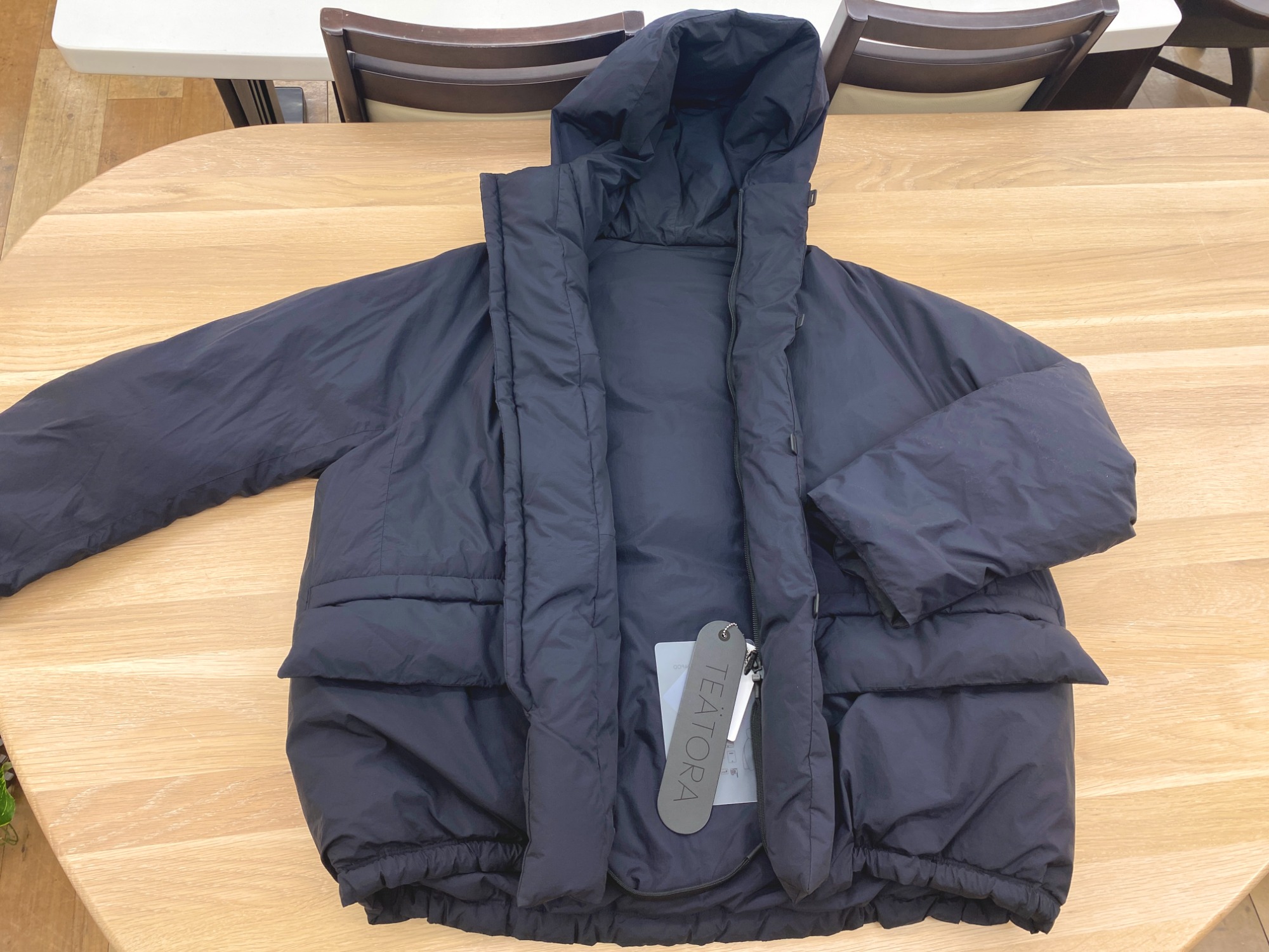 テアトラ　ダウン　2020aw TEATORA(テアトラ) 本当に着ているのか？不安になる都市型軽量ダウン