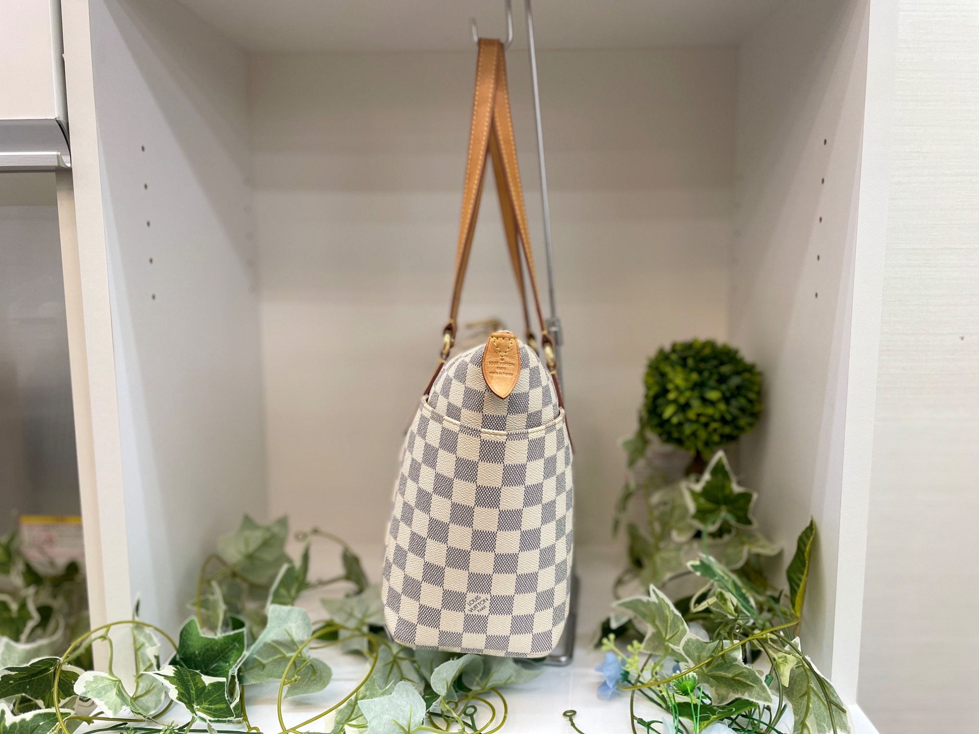 LOUIS VUITTON(ルイ・ヴィトン) ダミエ・アズール トータリーPM 買取