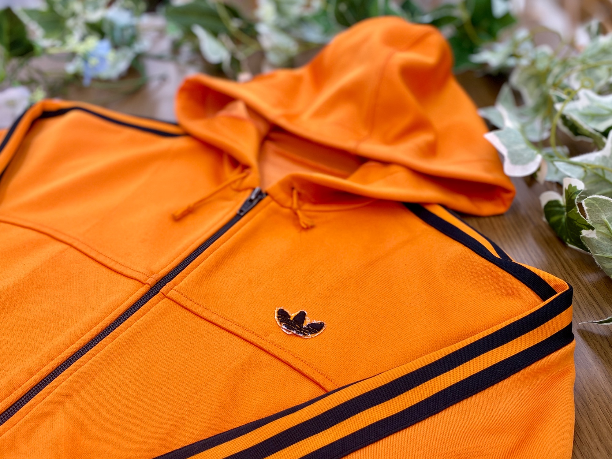 adidas(アディダス) フーデッドジャケット オレンジ×ブラック SIZE S