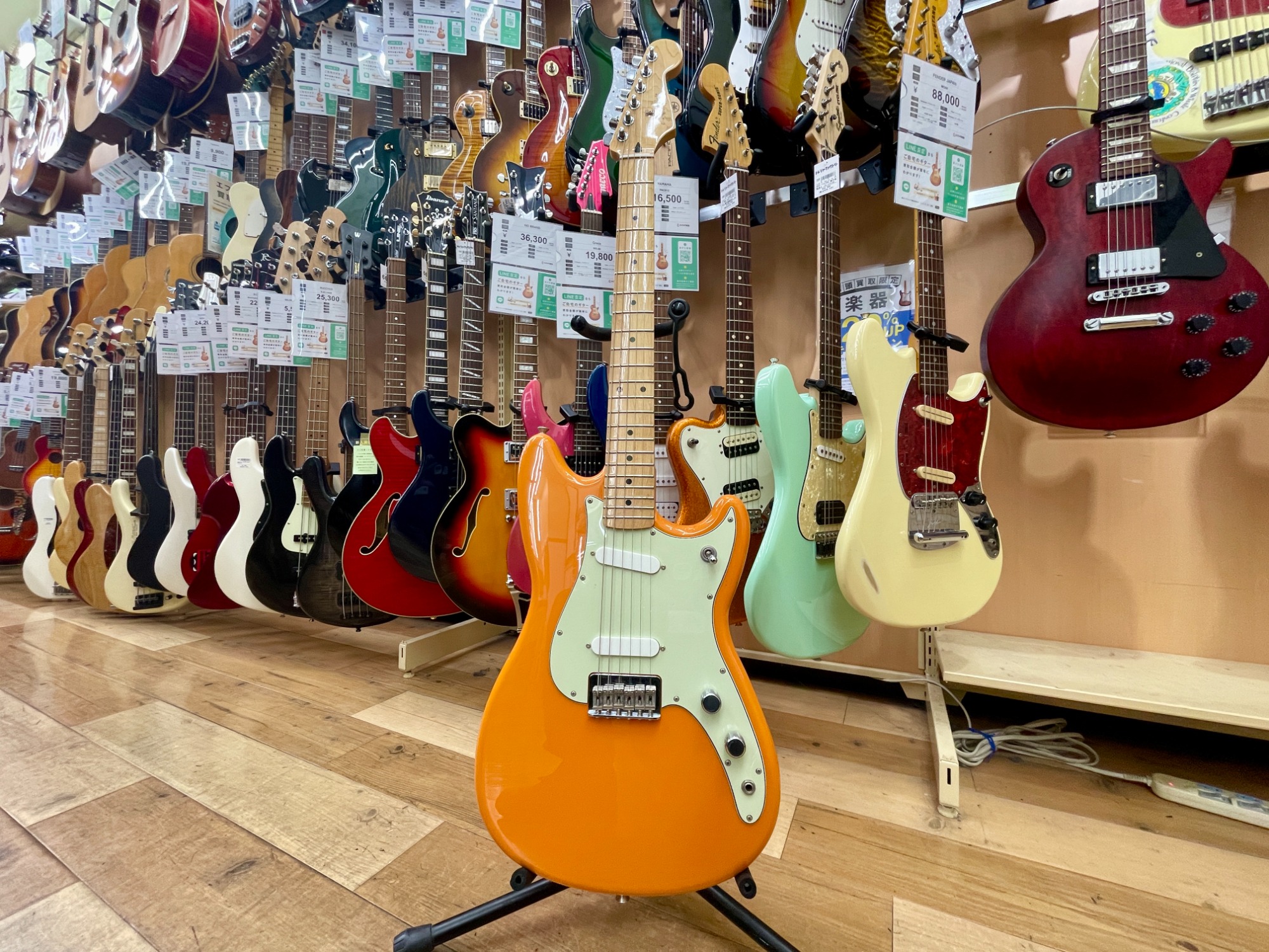 楽器買取強化中】FENDER MEXICO DUO-SONICをご紹介！｜2025年12月02日