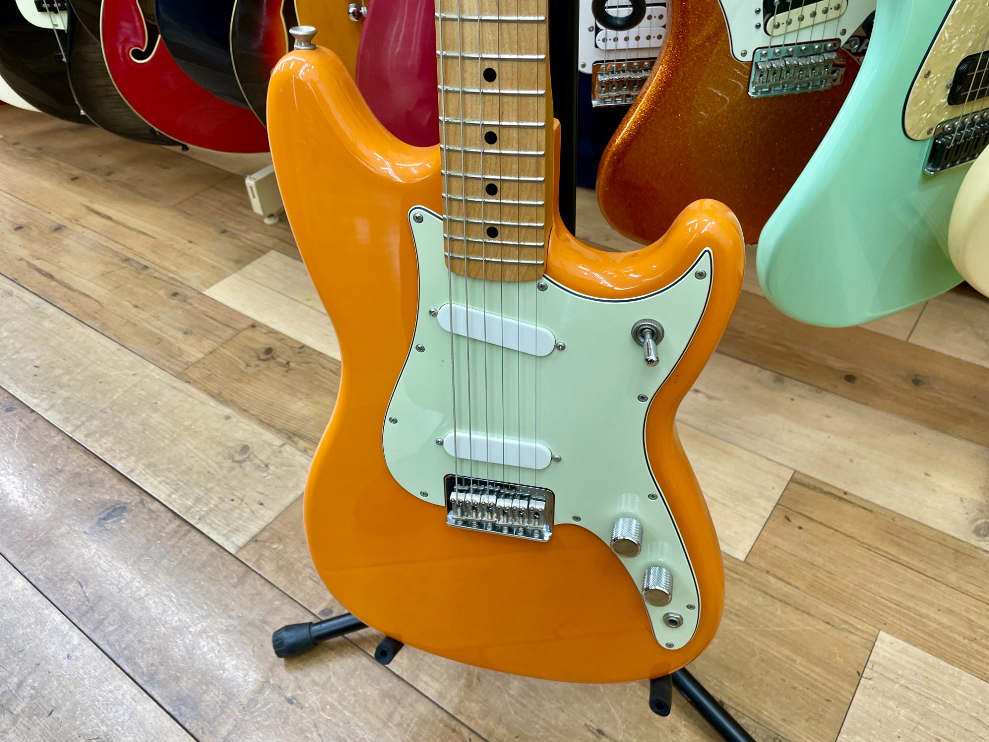 楽器買取強化中】FENDER MEXICO DUO-SONICをご紹介！｜2025年12月02日