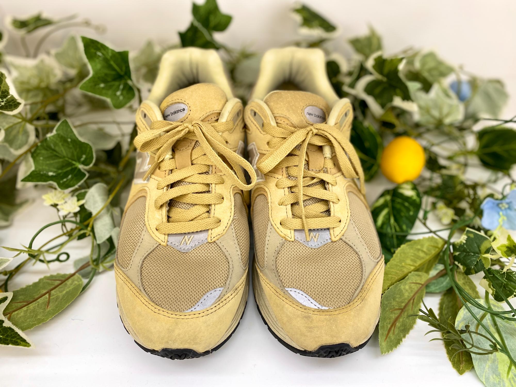 スニーカー買取強化中】AURALEE×NEW BALANCE 2002R 