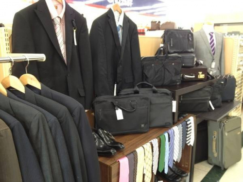 スーツのビジネス用品