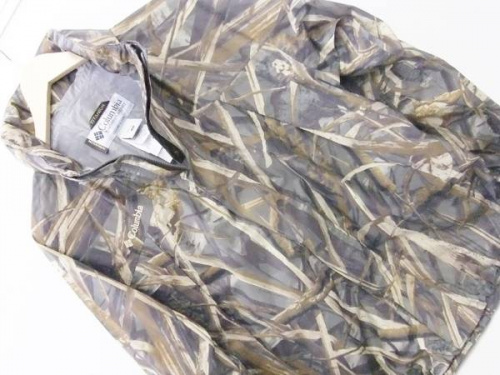 メンズファッションのColumbia