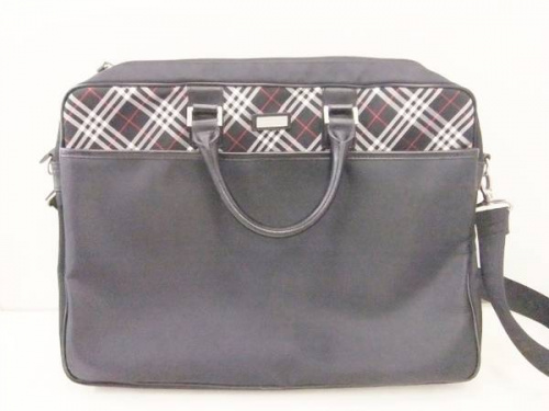 ブランド・ラグジュアリーのバーバリー（BURBERRY）
