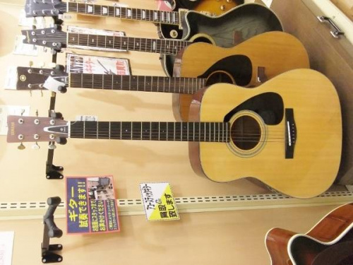 暖房器具のガスファンヒーター