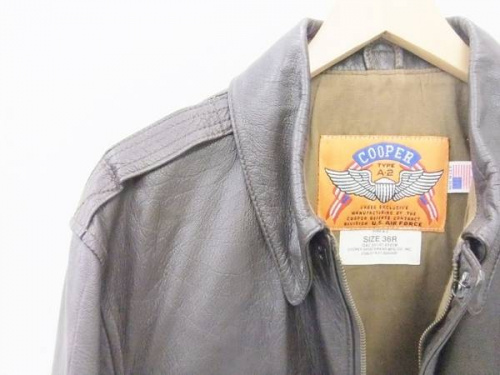 レザージャケットのCOOPER