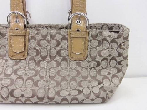 コーチ（COACH）のハンドバッグ