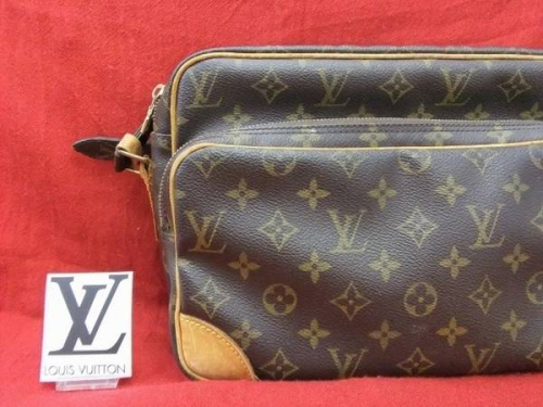 バッグのルイヴィトン（LOUIS VUITTON）