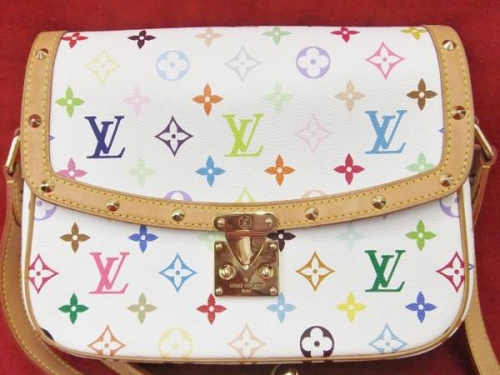 バッグのルイヴィトン(LOUIS VUITTON)