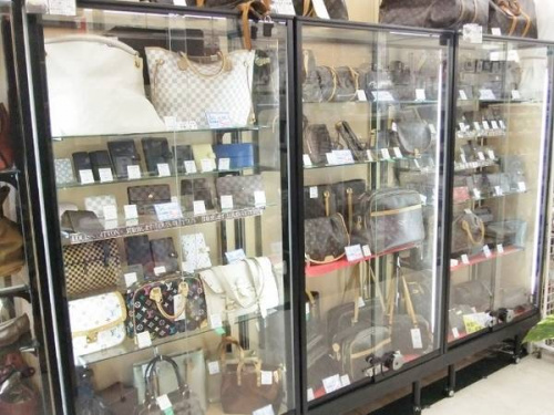 CHANELのバンティバッグ