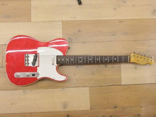 エレキギターのFENDER