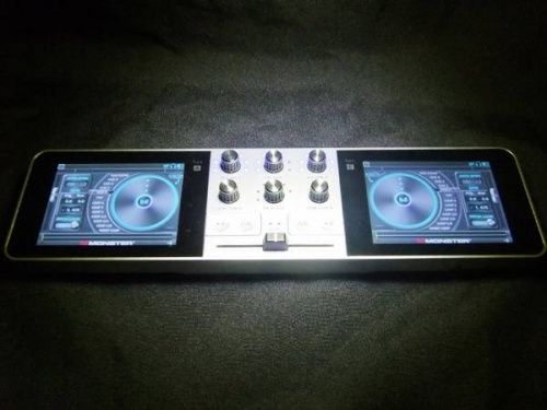 楽器・ホビー雑貨のDJ