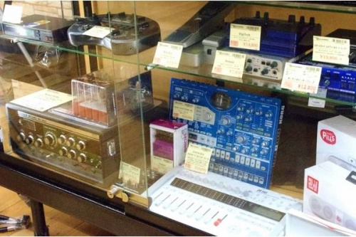 ROLANDのエフェクター