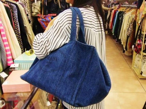 プラダ（PRADA）のトートバッグ