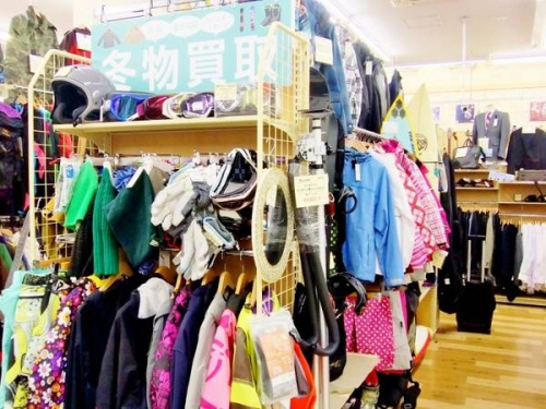 スキーのウィンタースポーツ