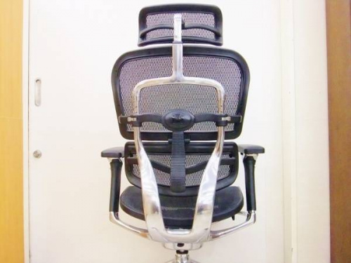 オフィスチェアのメッシュチェア