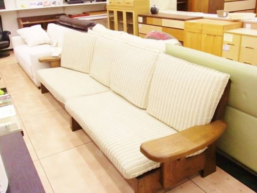 ソファーの葉山ガーデン