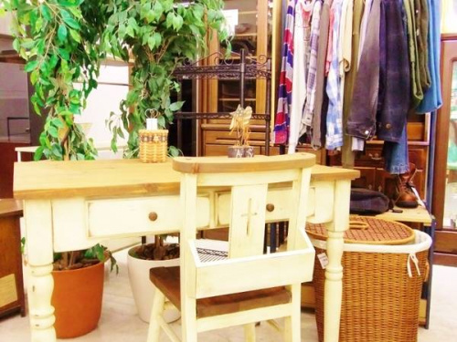 家具・インテリアのライティングデスク