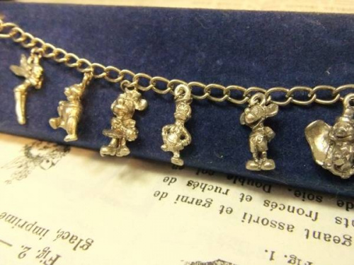 楽器・ホビー雑貨のブレスレット