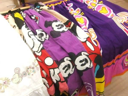 レディースファッションのスカート