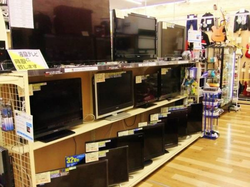 液晶テレビ