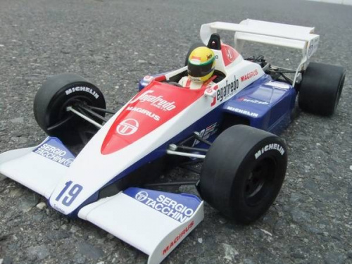 楽器・ホビー雑貨のモデルカー