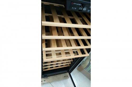 冷蔵庫のワインセラー