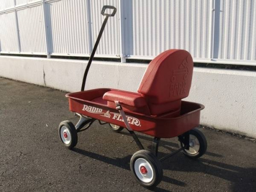 キャンプ用品のRADIO FLYER