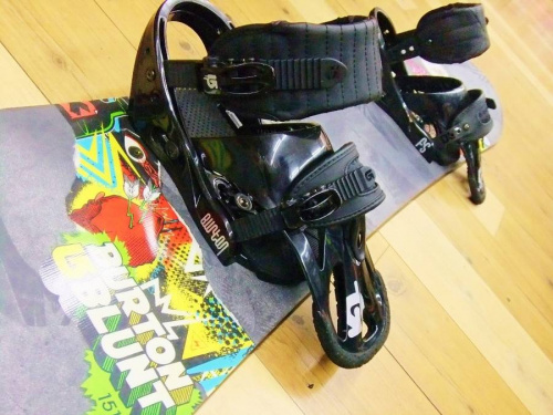 シーズンスポーツのスノーボード