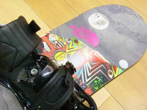 スノーボードのBURTON（バートン）