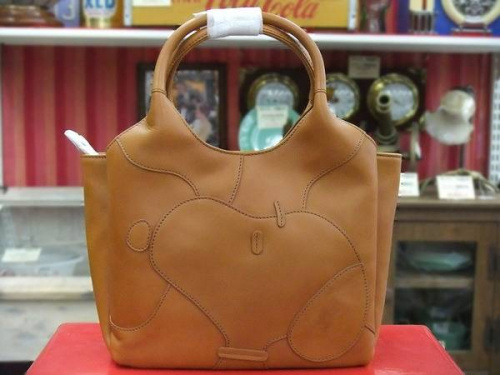 バッグのレザー