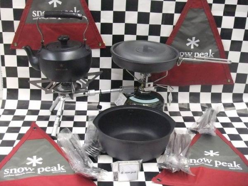 キャンプ用品のsnow peak(スノーピーク)