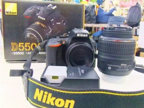 デジタルカメラの一眼レフカメラ