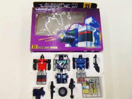 21 トランスフォーマー デストロン/光学情報兵 リフレクター 21 トランスフォーマー デストロン/光学情報兵 リフレクター