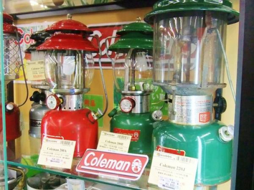 アウトドアのColeman